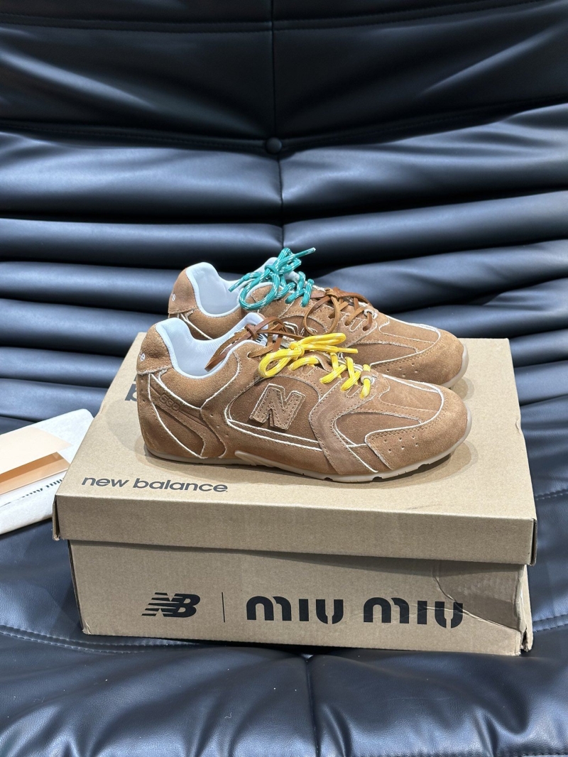 Miu Miu Casual Shoes